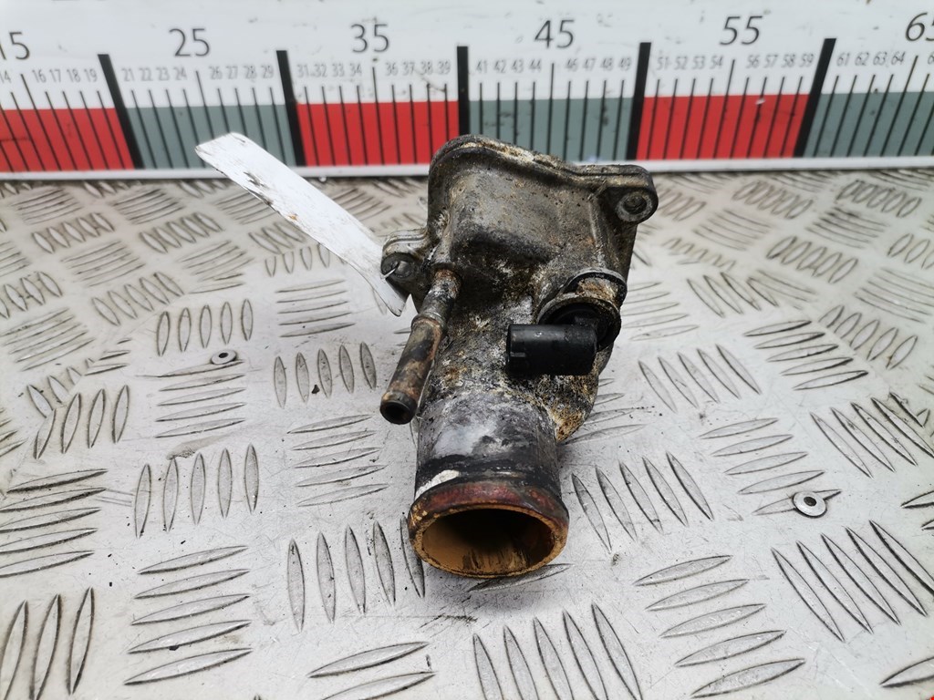 Корпус термостата CHRYSLER PT Cruser 2000-2010