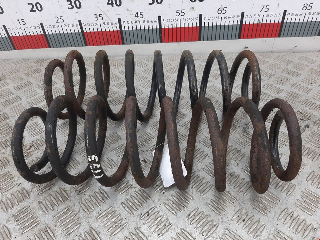 Пружина задняя левая/правая CHRYSLER PT Cruser 2000-2010