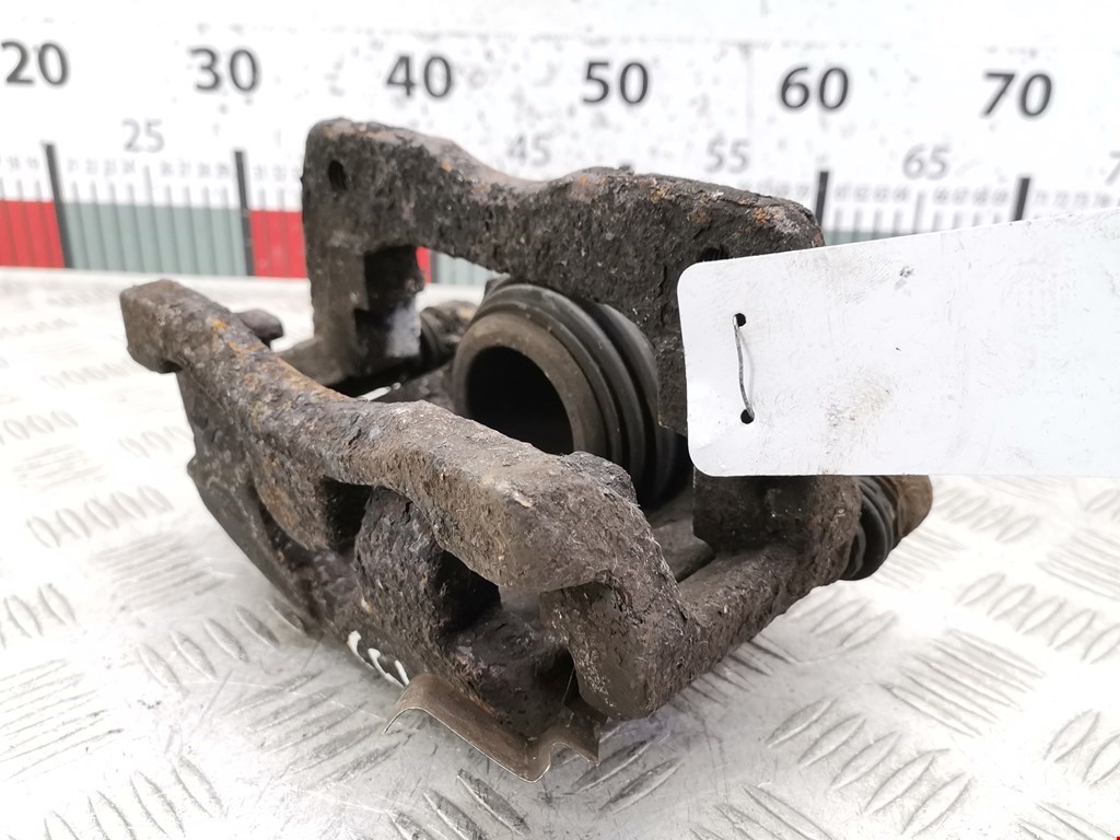 Суппорт передний левый CHRYSLER PT Cruser 2000-2010