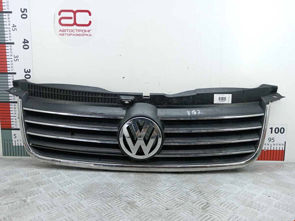 Решетка радиатора VOLKSWAGEN Passat B5 1997-2005
