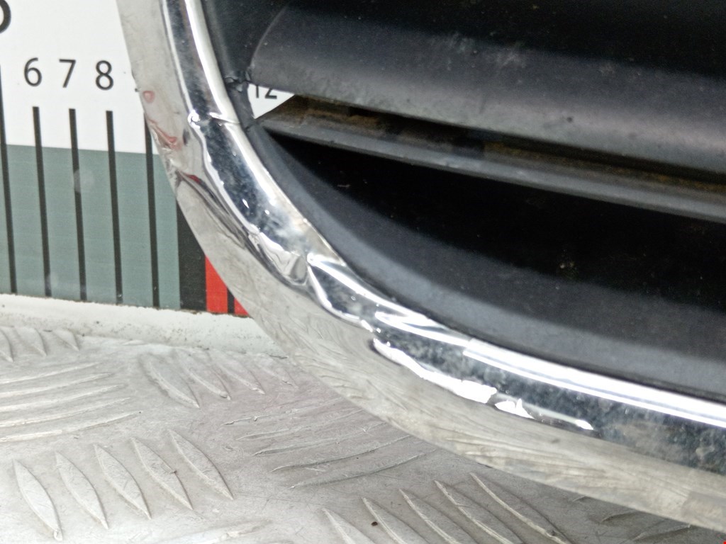 Решетка радиатора VOLKSWAGEN Passat B5 1997-2005