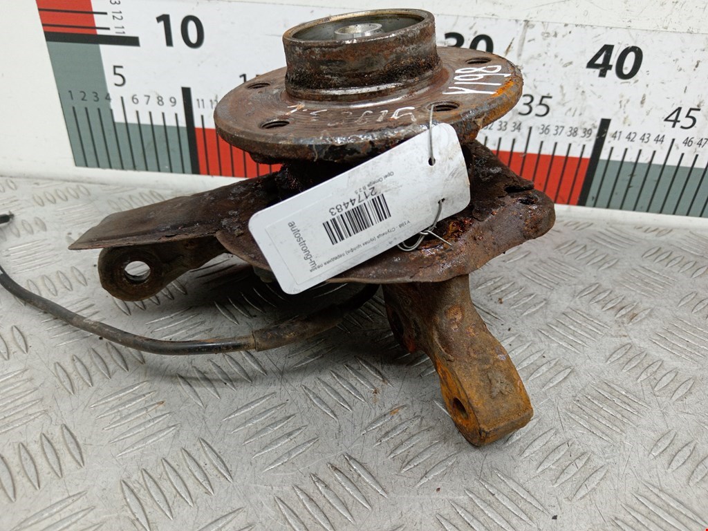 Ступица передняя левая OPEL Omega B 1994-2004