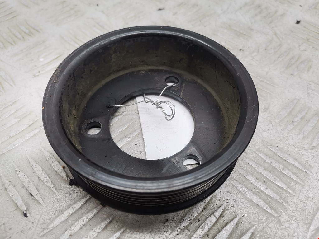 Шкив водяного насоса (помпы) RENAULT Scenic II 2003-2010