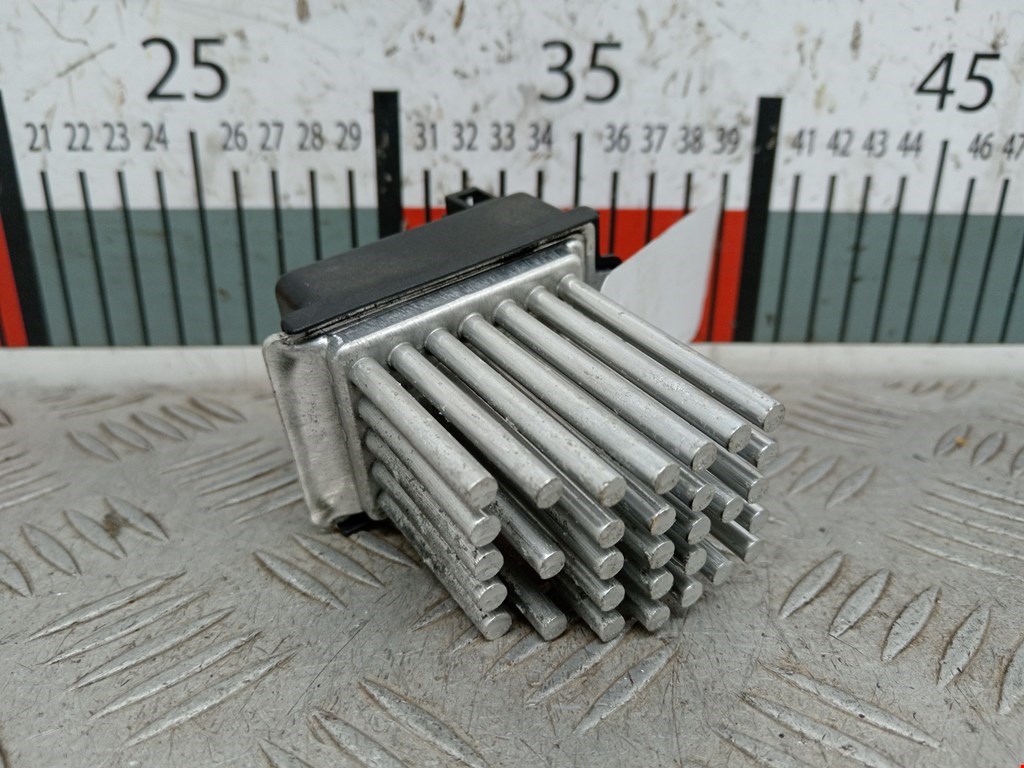Резистор отопителя (сопротивление печки) AUDI A6 C5 1997-2004