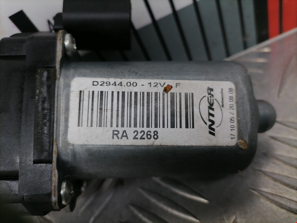 Моторчик (двигатель) стеклоподъемника ALFA ROMEO 159 2005-2011