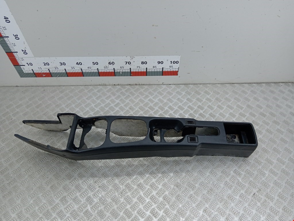 Консоль MITSUBISHI Space Star 1999-2006