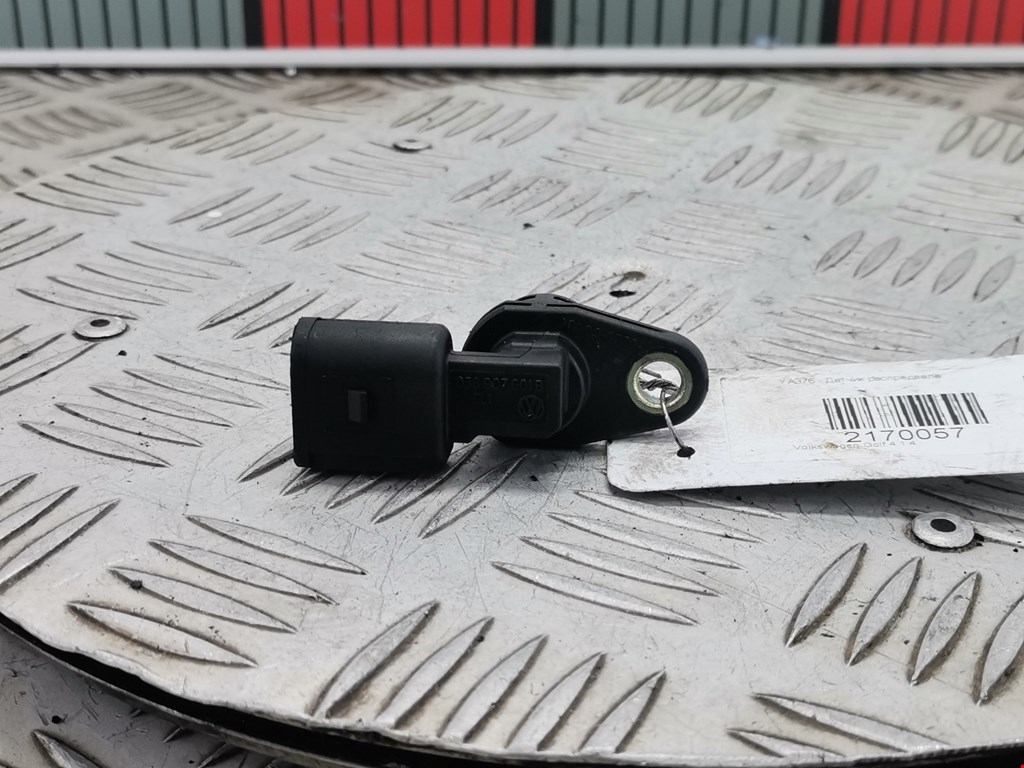 Датчик положения распредвала VOLKSWAGEN Golf IV 1997-2003