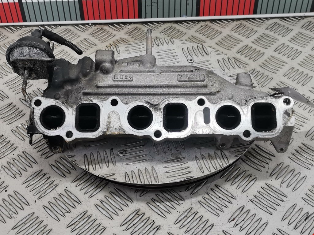 Коллектор впускной OPEL Signum 2003-2008