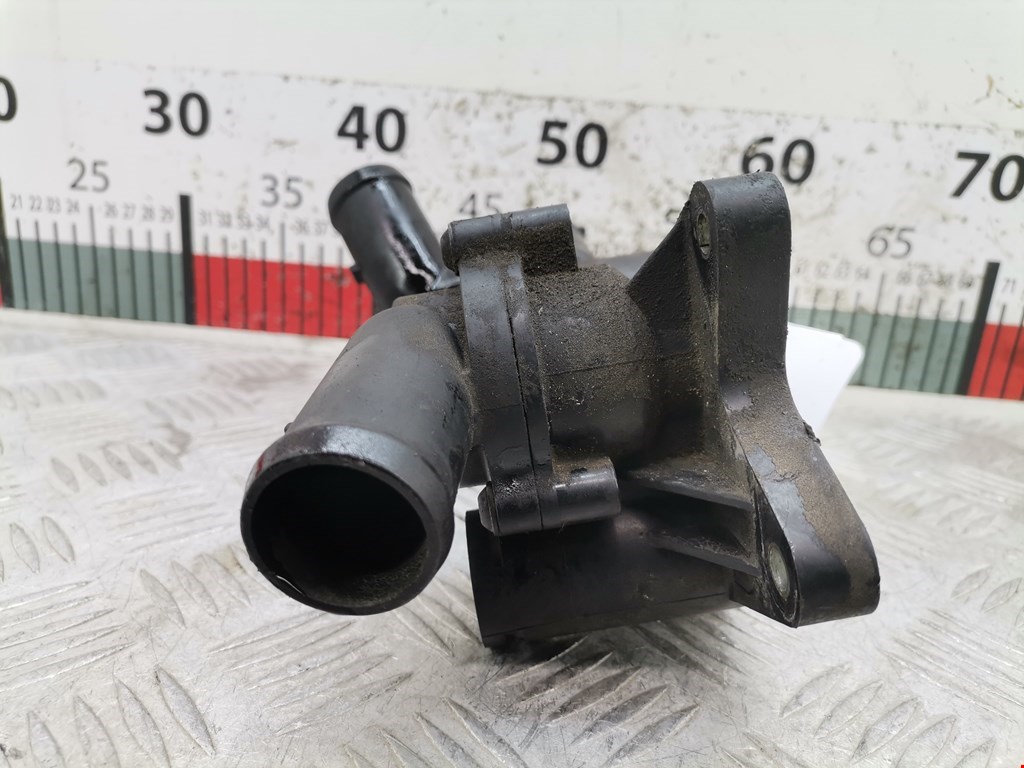 Корпус термостата VOLKSWAGEN Golf V 2003-2009