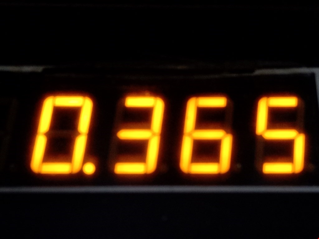 Поводок дворников передний левый/ правый AUDI A6 C5 1997-2004