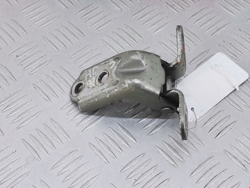 Петля двери передней правой Hyundai Sonata 5 (2004-2010)