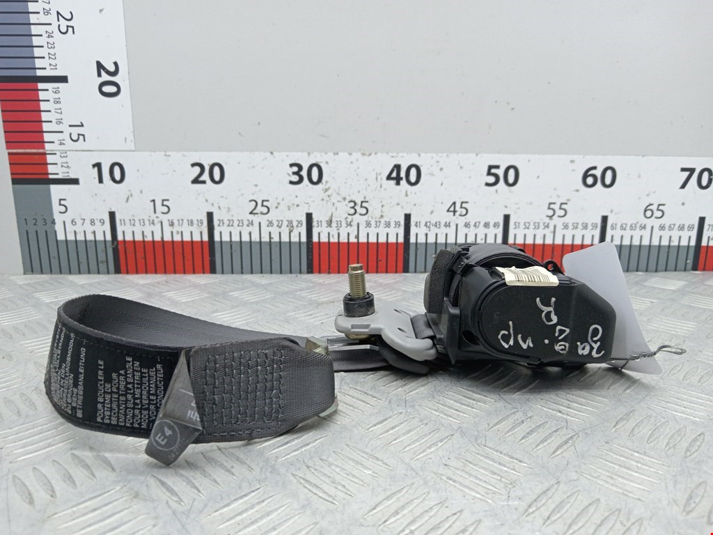 Ремень безопасности задний правый MITSUBISHI Space Star 1999-2006