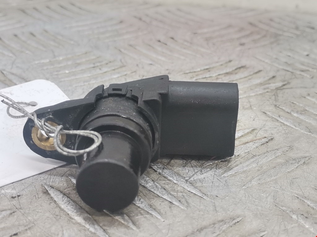 Датчик положения распредвала VOLKSWAGEN Golf IV 1997-2003