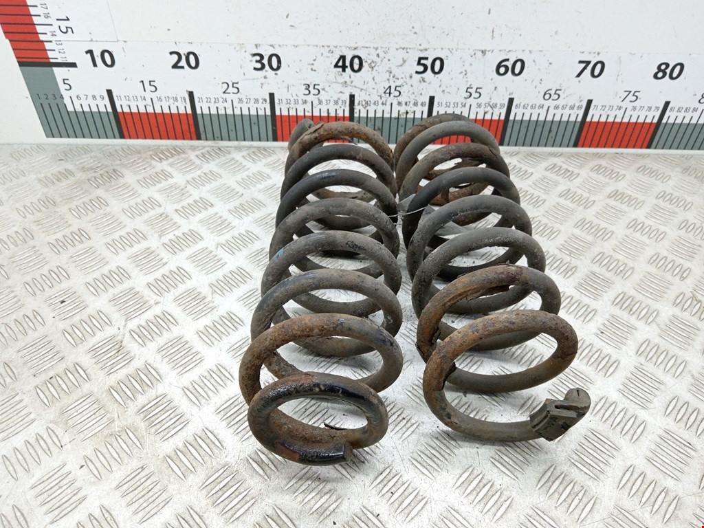 Пружина задняя левая/правая PEUGEOT 607 2000-2010