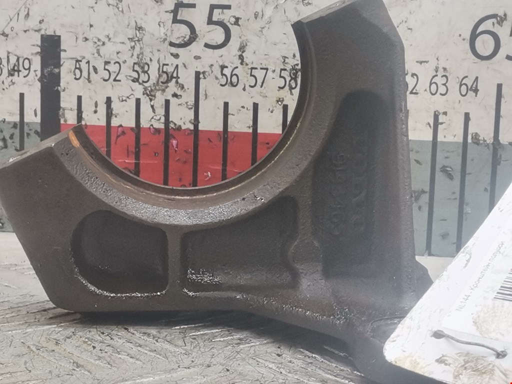 Кронштейн VOLVO XC70 I 2000-2007