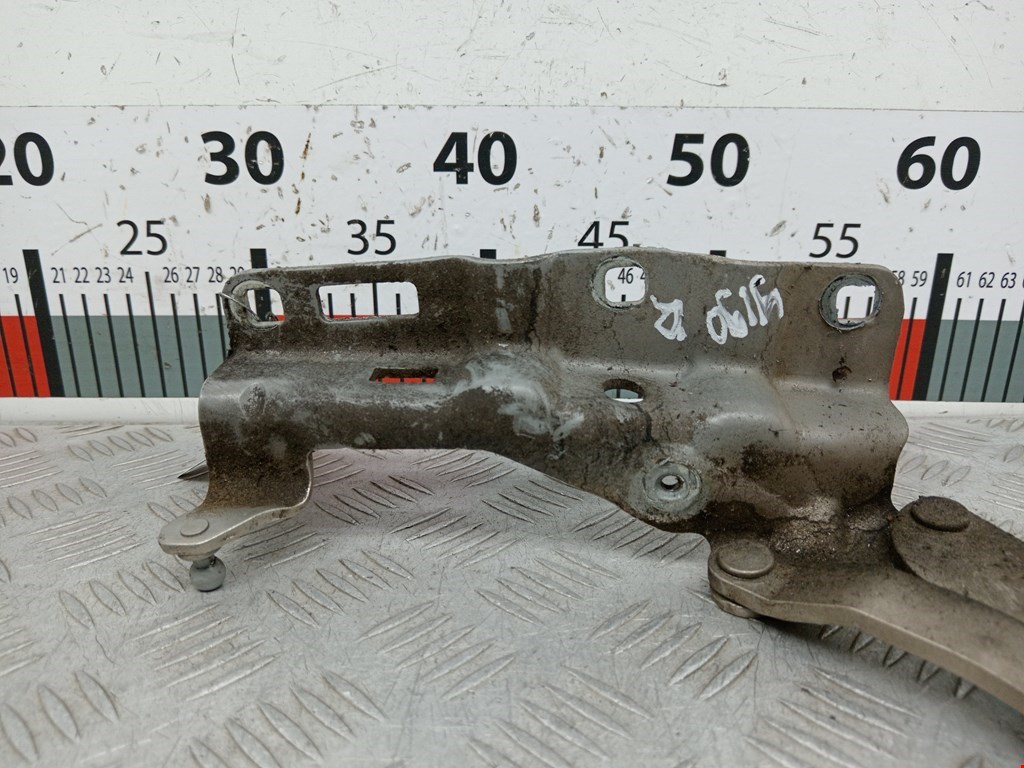 Петля капота левая/правая MERCEDES-BENZ C-Class C-klasse W203 2000-2007