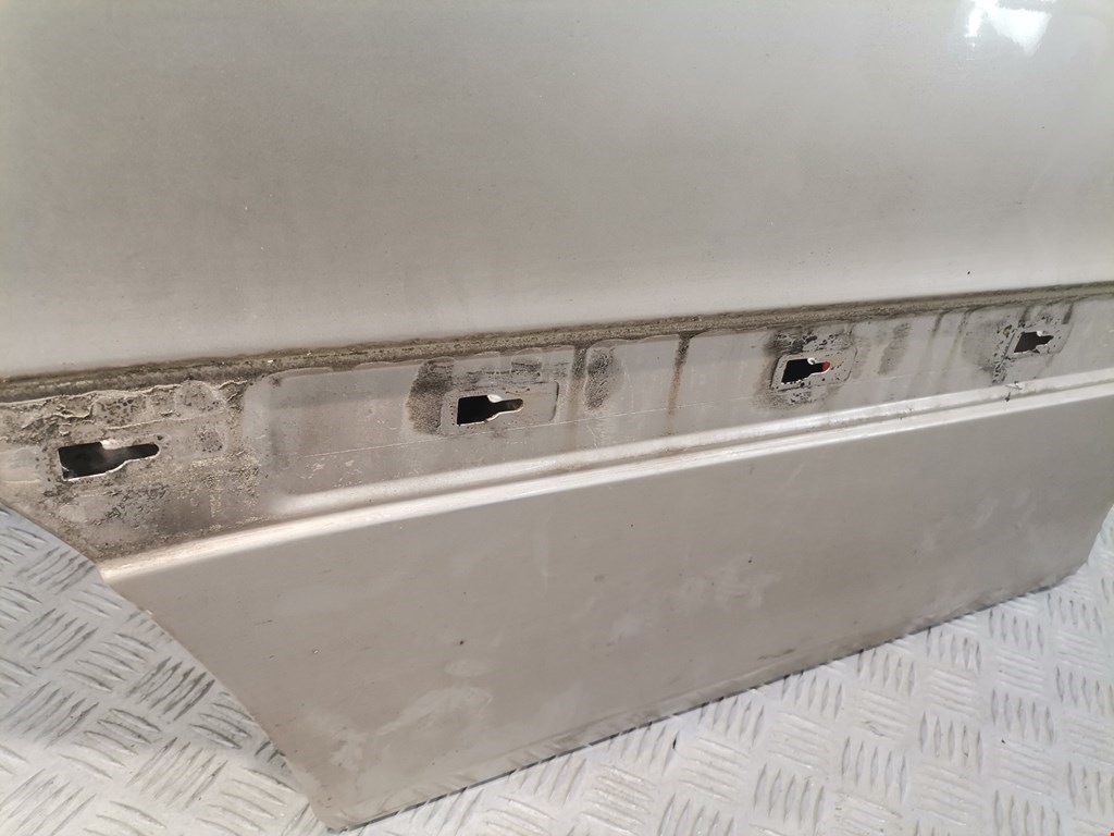 Дверь задняя правая MERCEDES-BENZ C-Class C-klasse W203 2000-2007