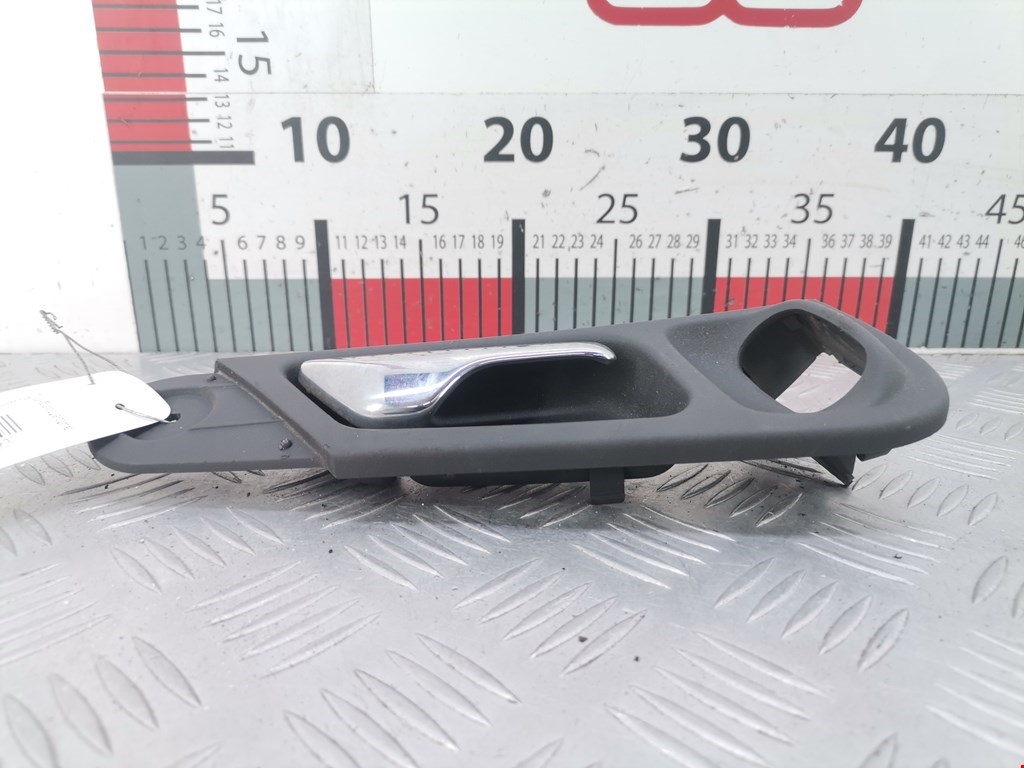 Ручка дверная задняя внутренняя правая MERCEDES-BENZ C-Class C-klasse W203 2000-2007