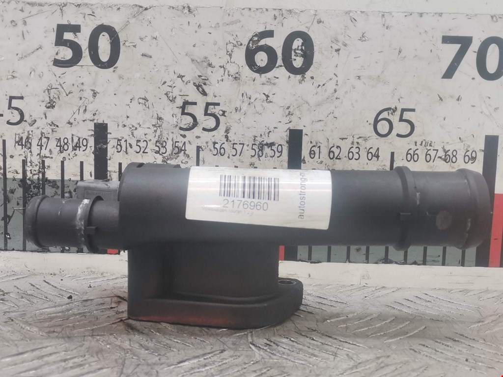 Тройник системы охлаждения VOLKSWAGEN Touran 2003-2010