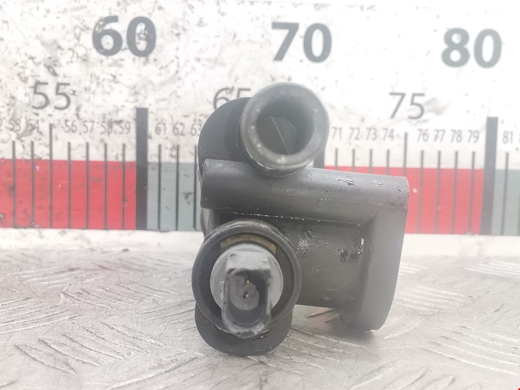 Тройник системы охлаждения VOLKSWAGEN Touran 2003-2010