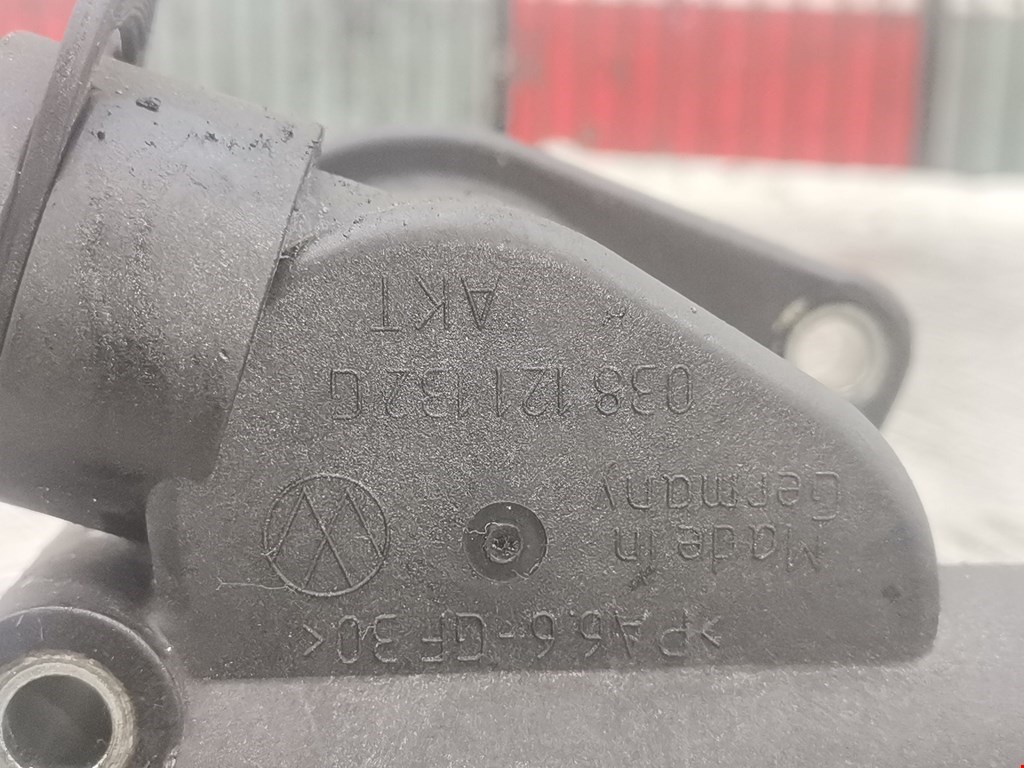 Тройник системы охлаждения VOLKSWAGEN Touran 2003-2010