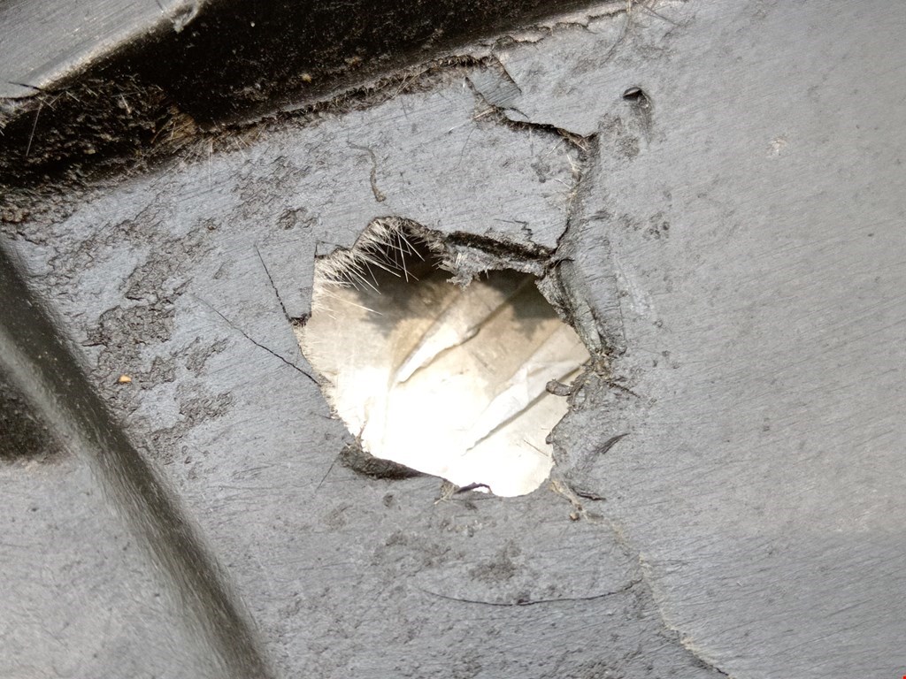 Защита картера (двигателя) BMW 5er 5 серия E39 1995-2004