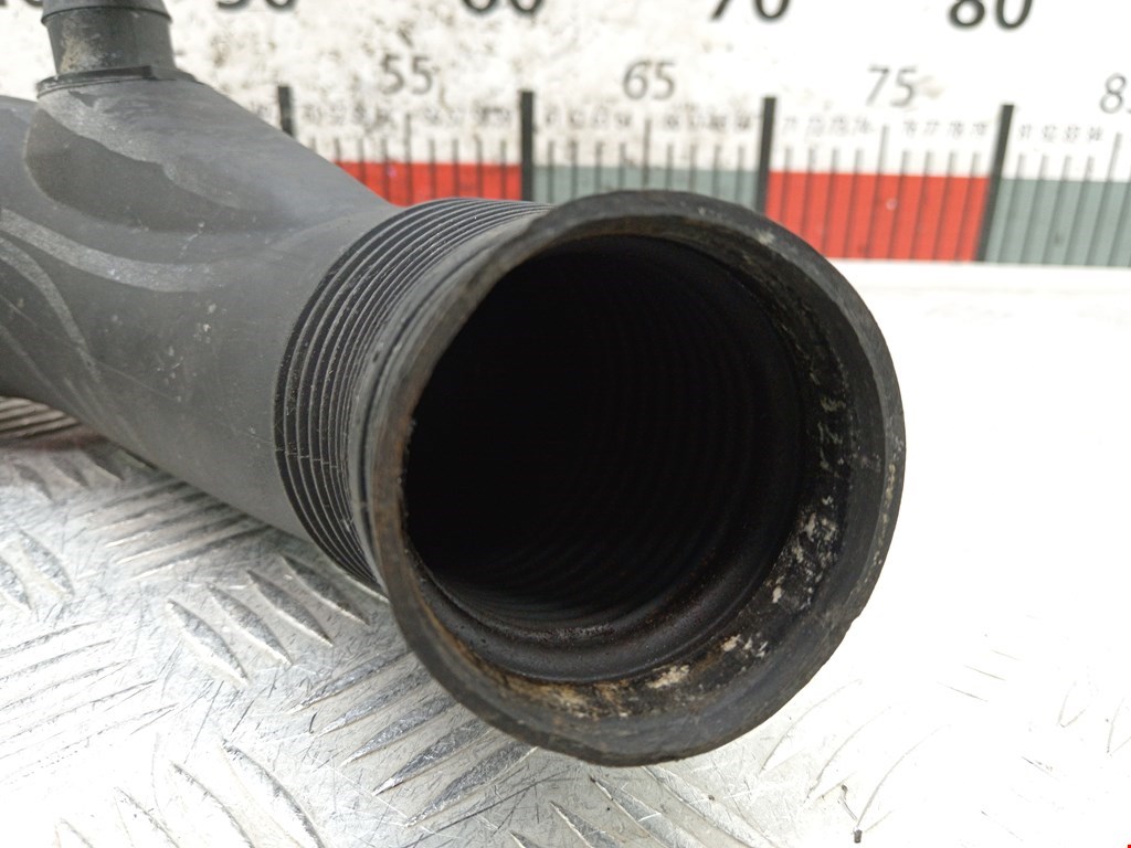 Патрубок воздушного фильтра OPEL Omega B 1994-2004