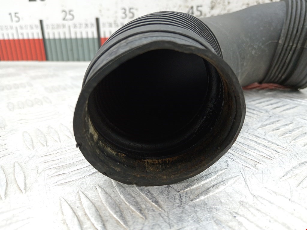 Патрубок воздушного фильтра OPEL Omega B 1994-2004