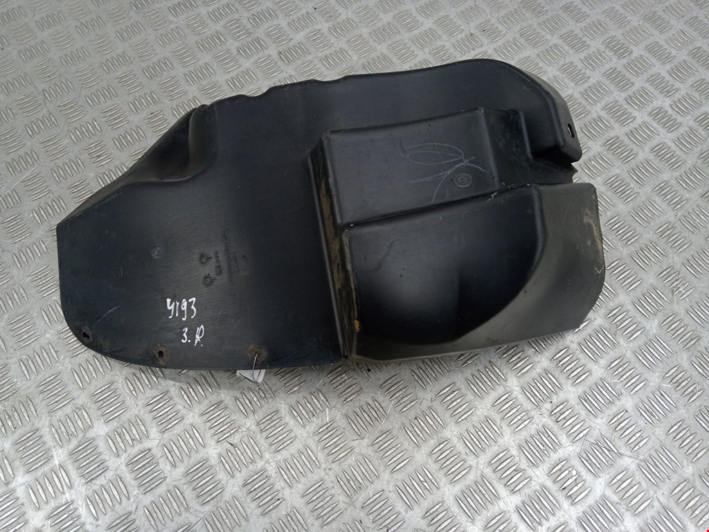 Локер (подкрылок) задний правый CHRYSLER PT Cruser 2000-2010