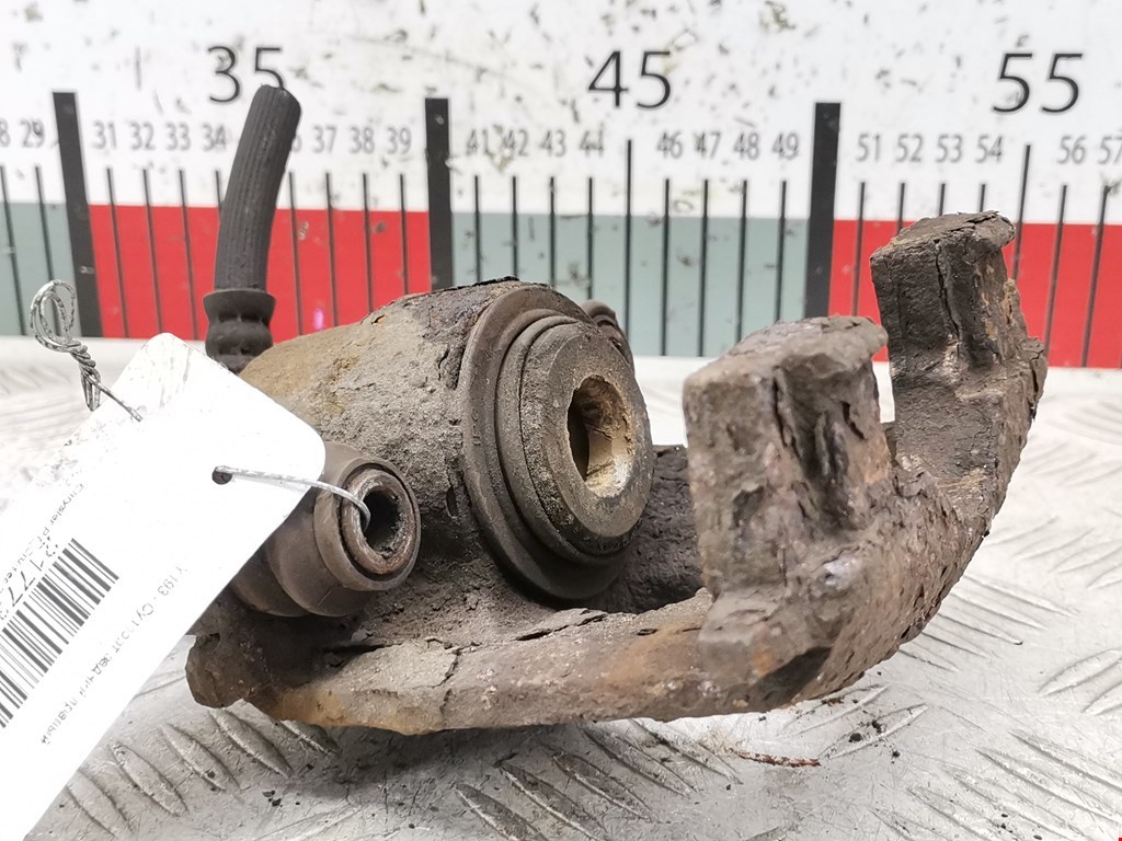 Суппорт задний правый CHRYSLER PT Cruser 2000-2010