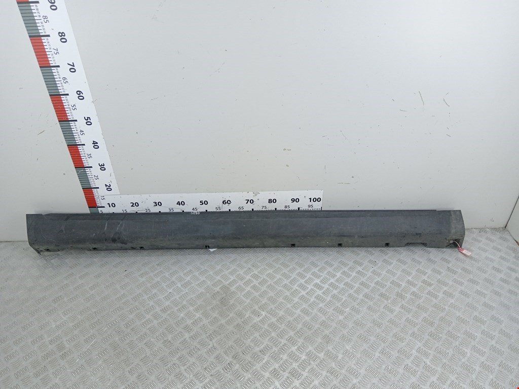 Накладка декоративная на порог левая Hyundai Santa Fe 3 (DM) (2012-2018)