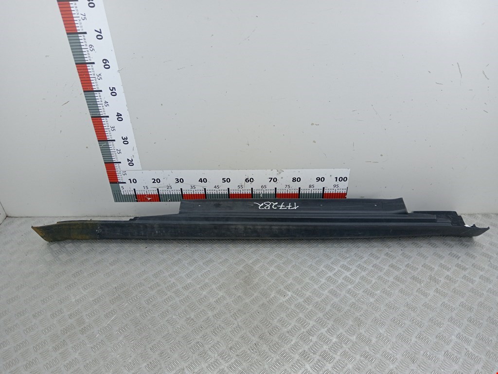 Накладка декоративная на порог правая Mini Cooper Hatch 2 (R56) (2006-2013)