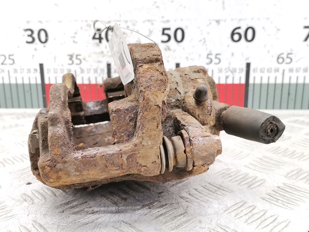 Суппорт передний правый CITROEN C4 I 2004-2014