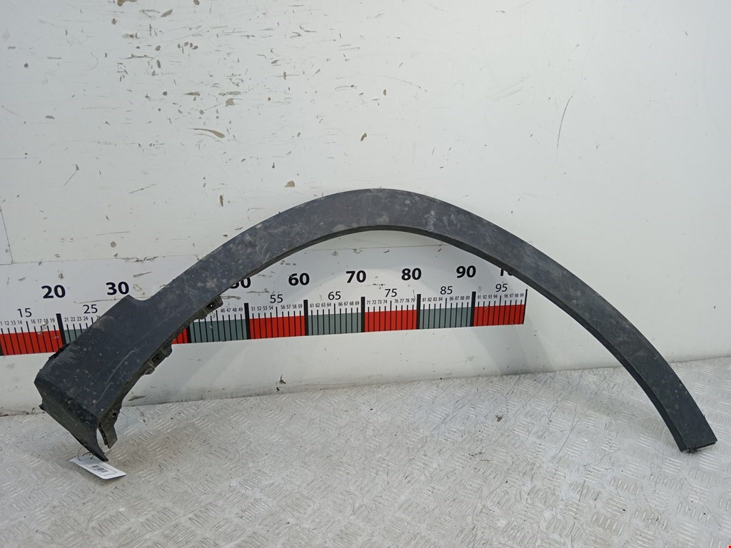 Накладка декоративная (молдинг) крыла переднего правого Hyundai Santa Fe 4 (TM) (2018-2023)