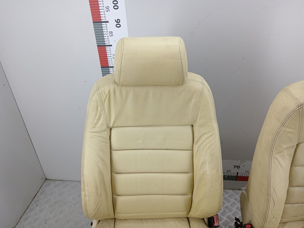 Комплект (К-кт) сидений AUDI A6 C5 1997-2004