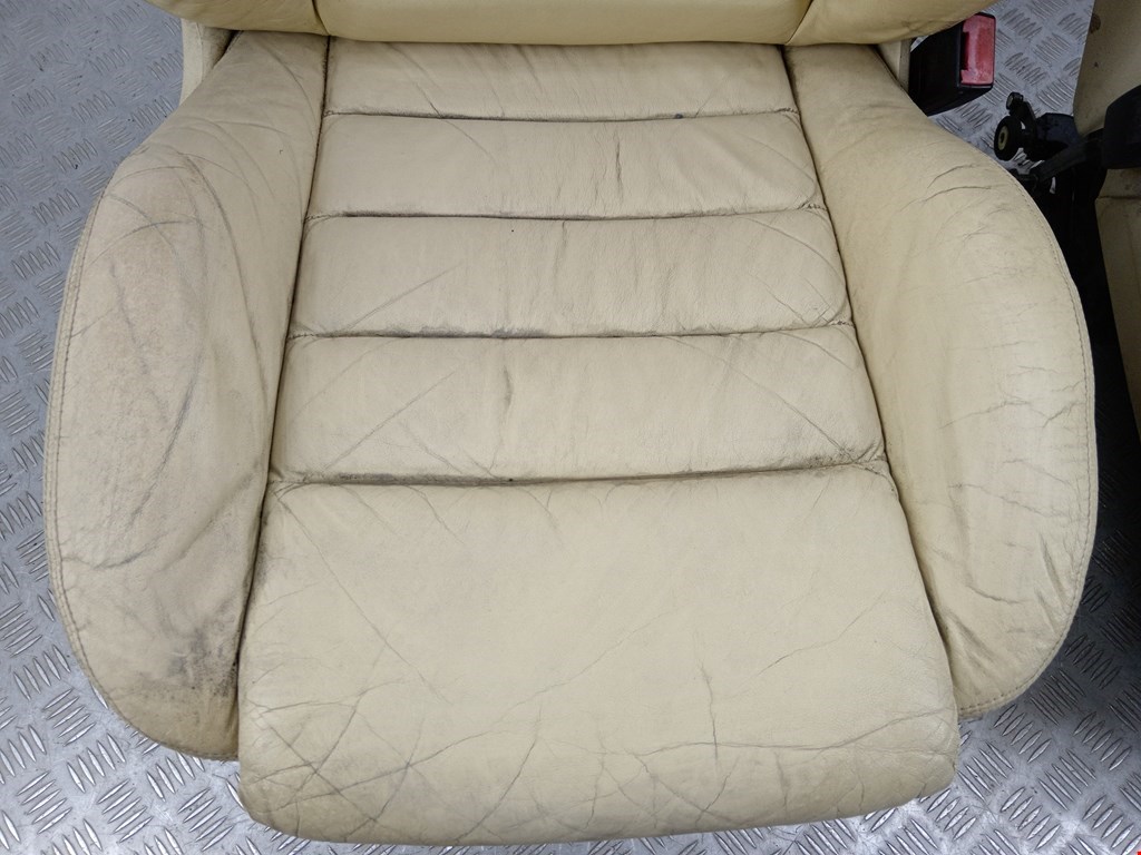 Комплект (К-кт) сидений AUDI A6 C5 1997-2004