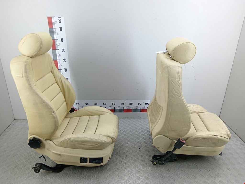 Комплект (К-кт) сидений AUDI A6 C5 1997-2004