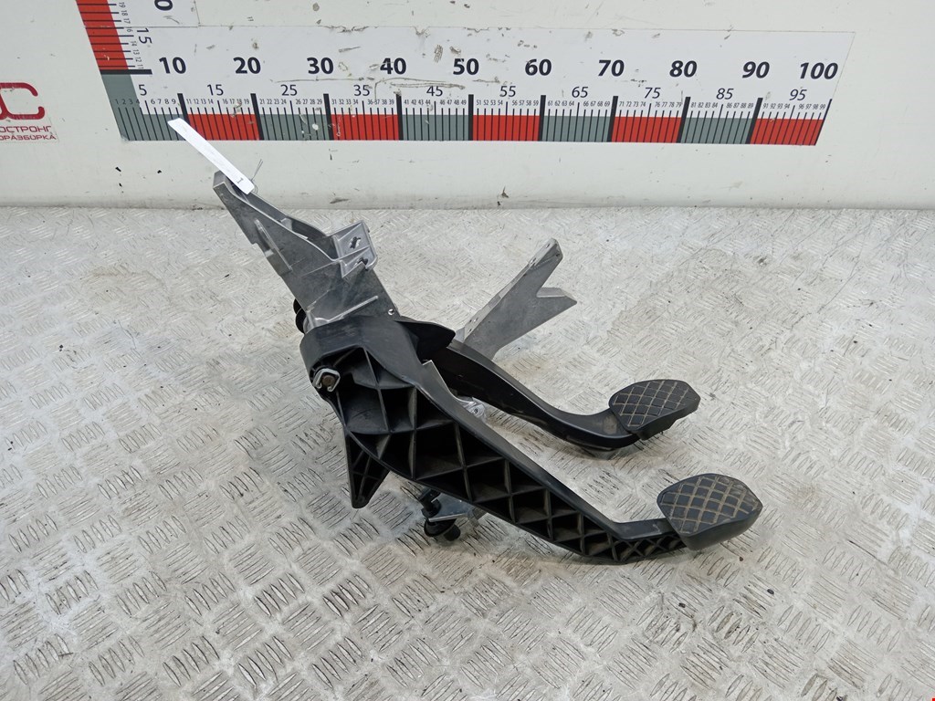 Блок педалей (педальный узел) AUDI A4 B6 2001-2005