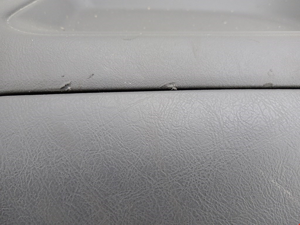 Торпедо MITSUBISHI Space Star 1999-2006