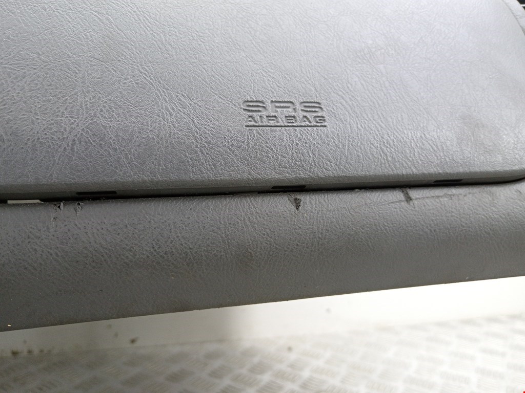 Торпедо MITSUBISHI Space Star 1999-2006