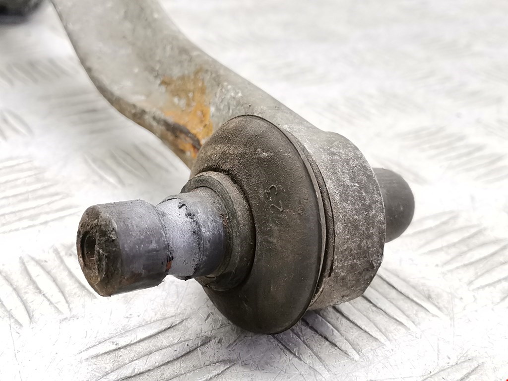 Рычаг передний правый AUDI A6 C5 1997-2004