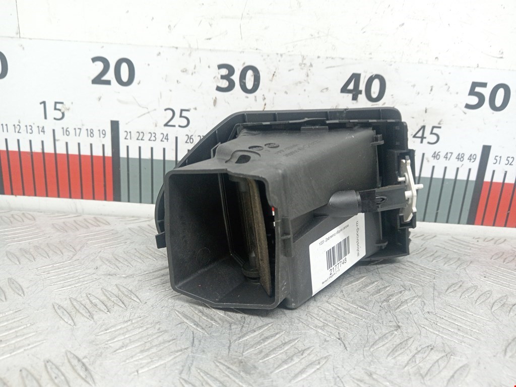 Дефлектор воздушный RENAULT Megane II 2002-2009