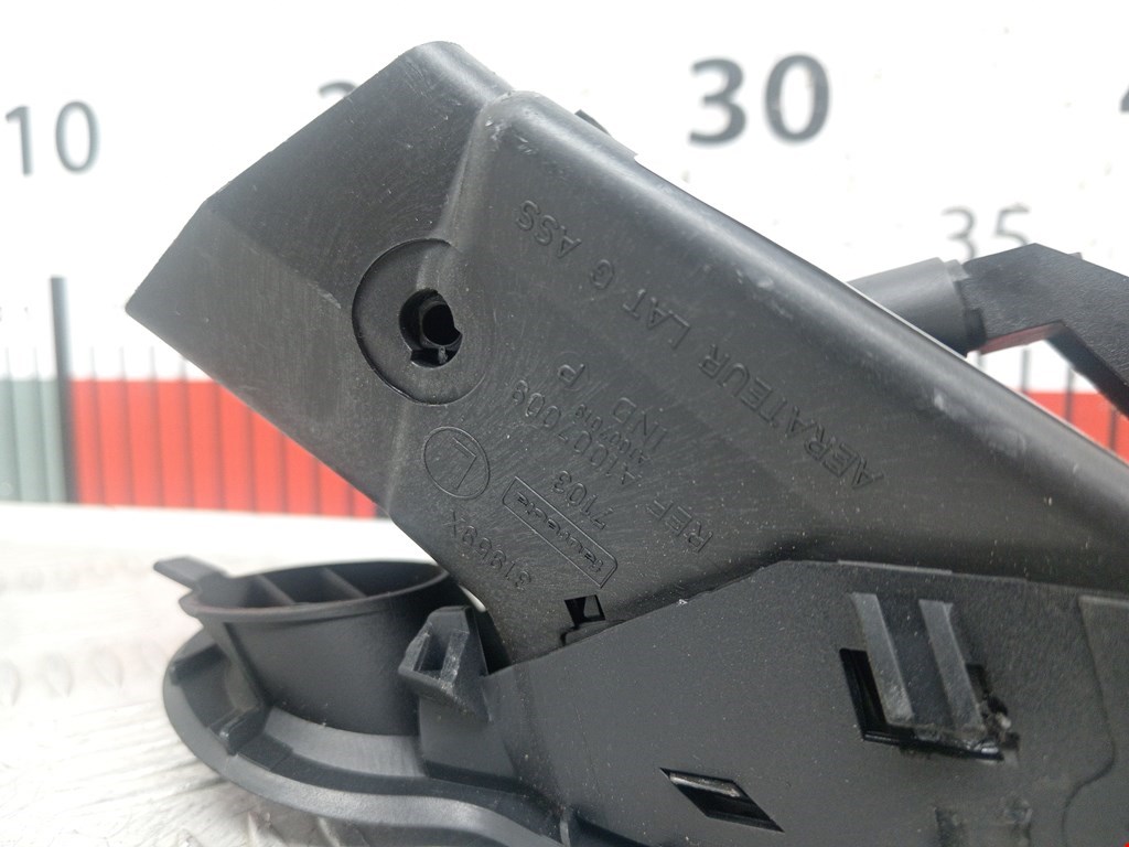 Дефлектор воздушный RENAULT Megane II 2002-2009