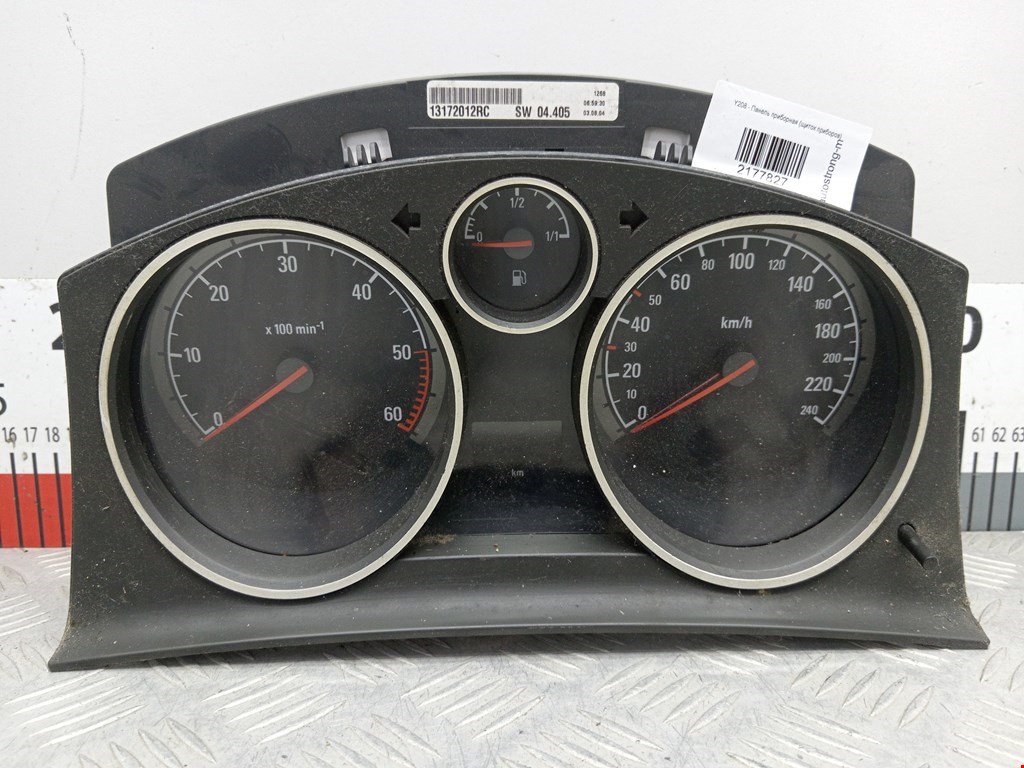 Панель приборов (щиток) OPEL Astra H/Family 2004-2015