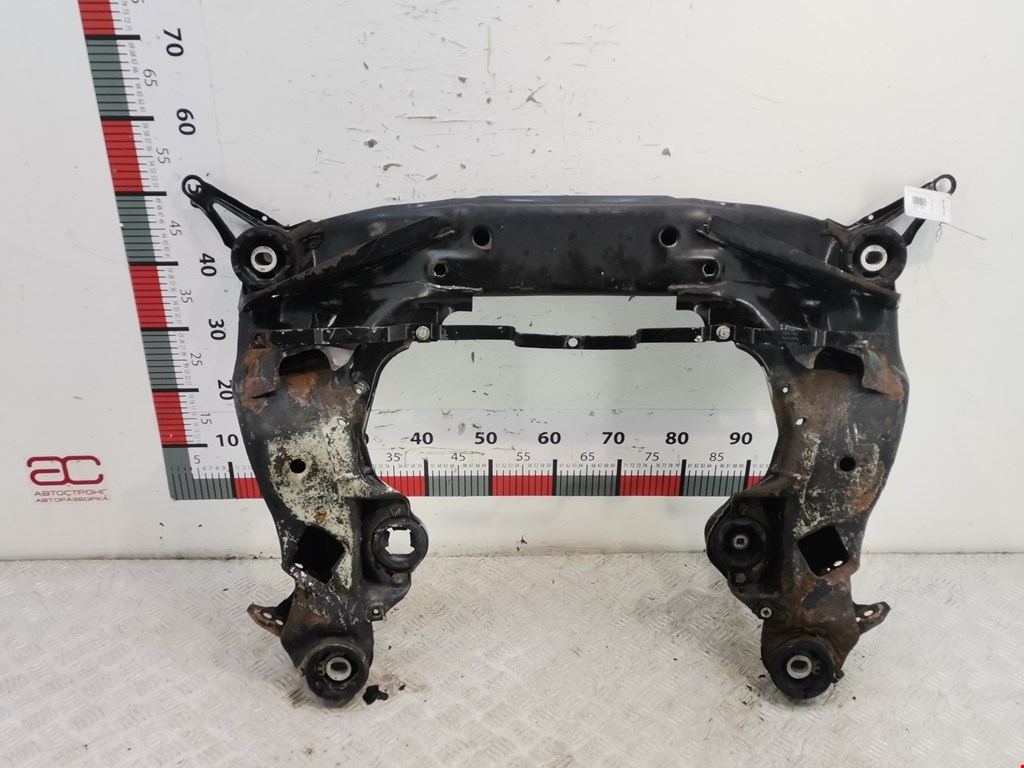 Балка передняя подрамник Audi A6 C5 (1997-2005)