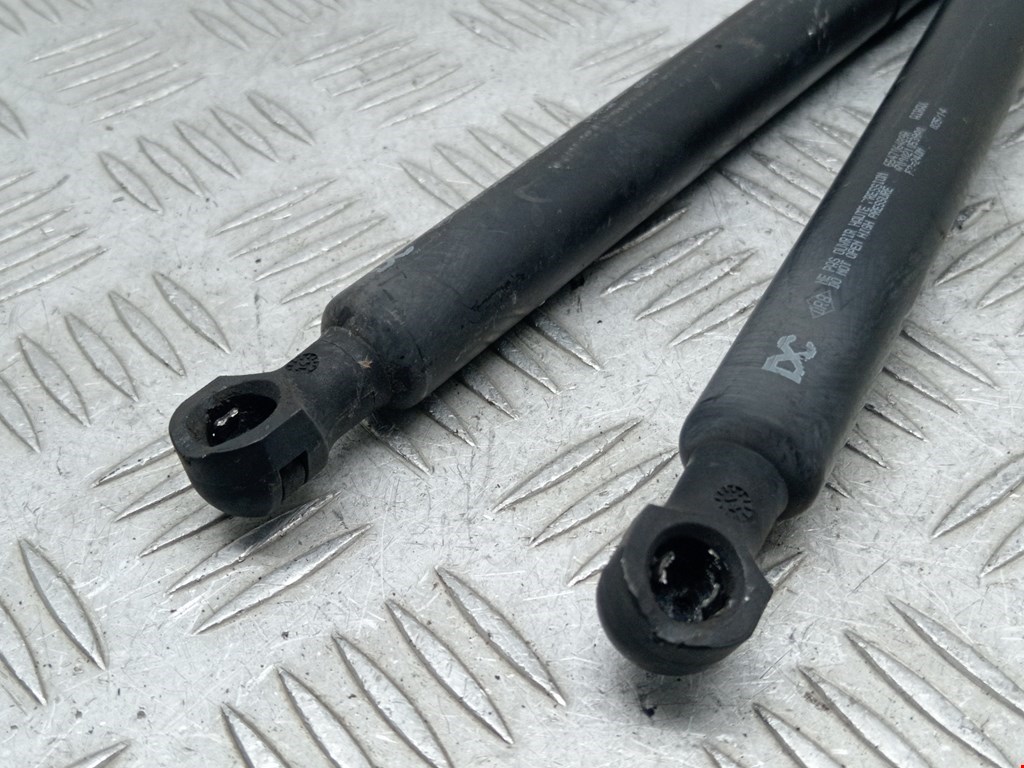 Амортизатор капота левый=правый RENAULT Kangoo 2008-2021