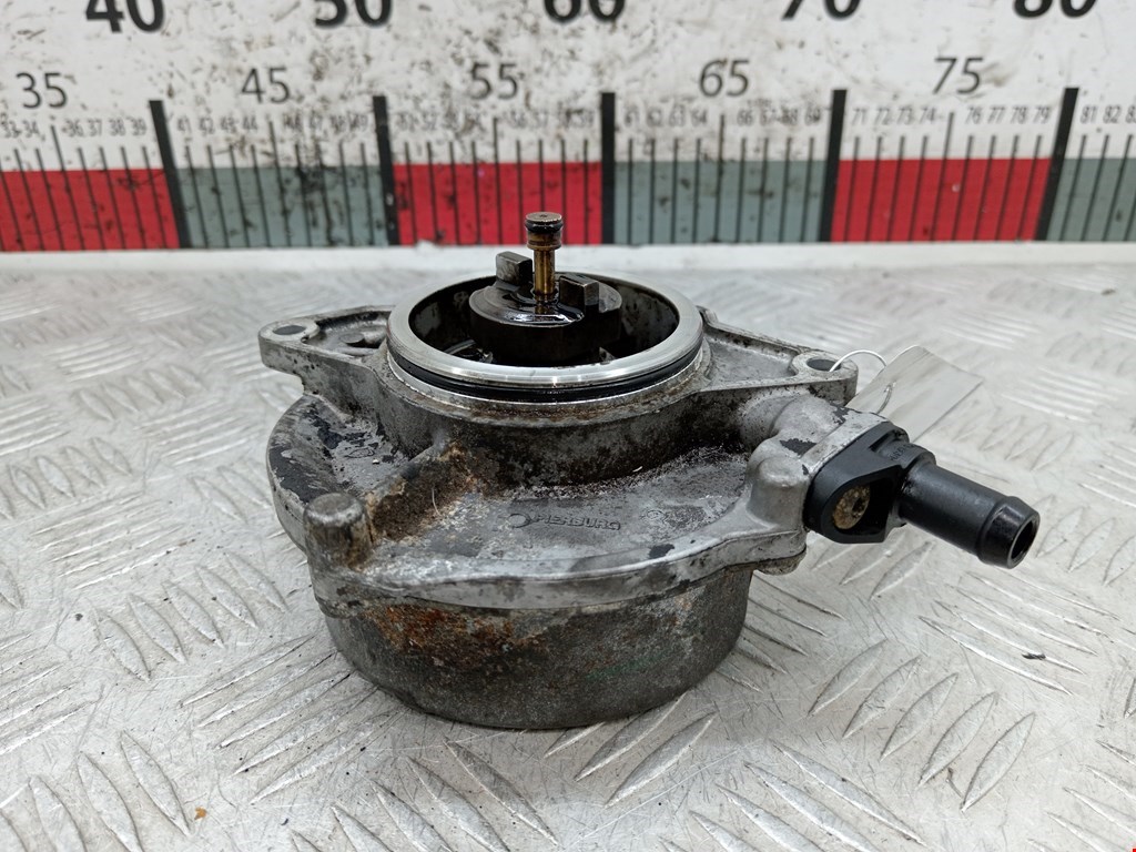 Насос вакуумный Audi A6 C6 (2004-2011)