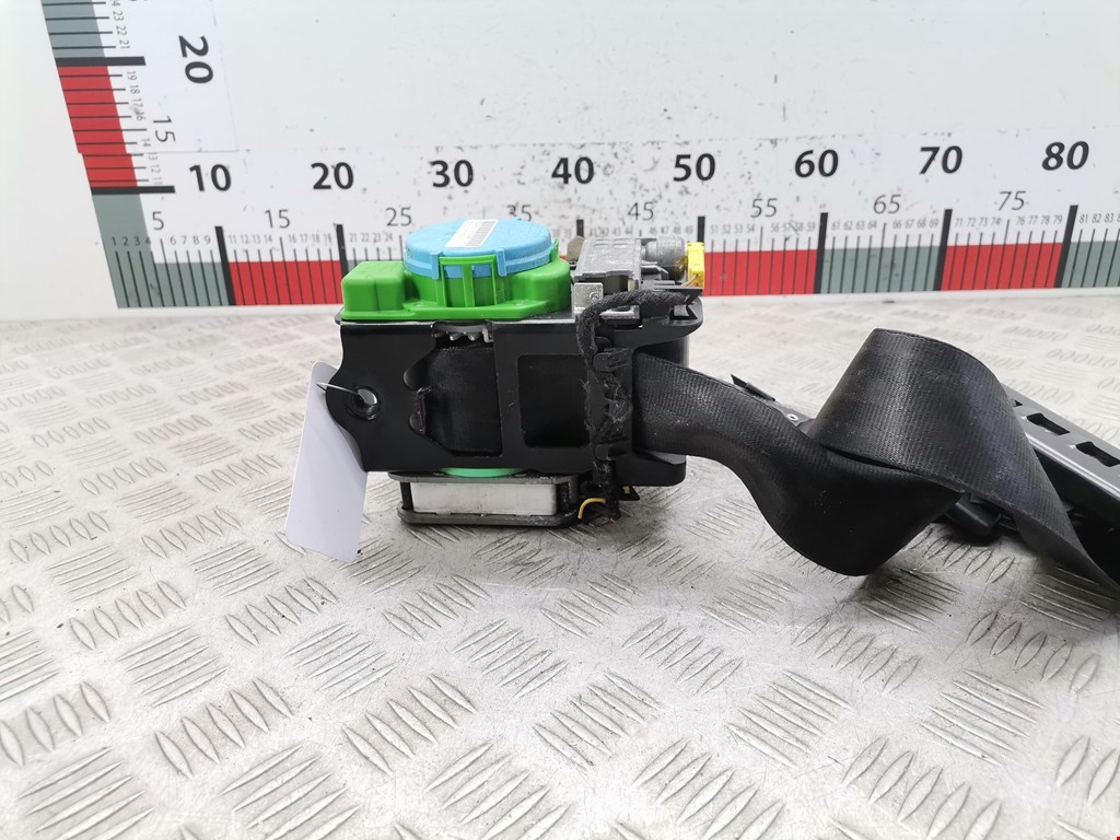 Ремень безопасности передний правый AUDI A4 B8 2007-2015