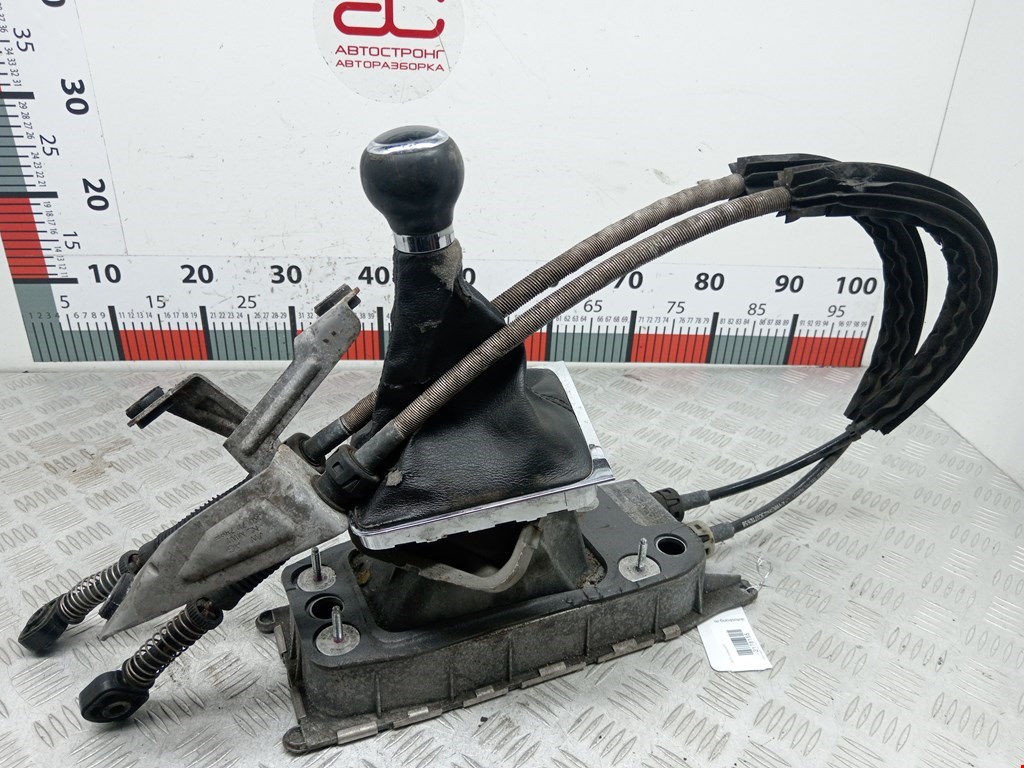 Кулиса (селектор) АКПП/МКПП в салоне VOLKSWAGEN Passat B6 2005-2011