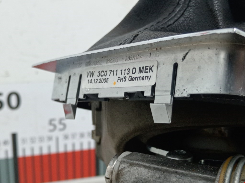 Кулиса (селектор) АКПП/МКПП в салоне VOLKSWAGEN Passat B6 2005-2011